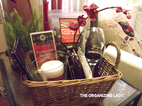 housewarming-gift-basket