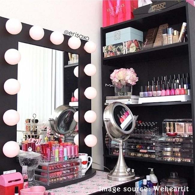 How to Organize & Display Makeup in Cool Ways