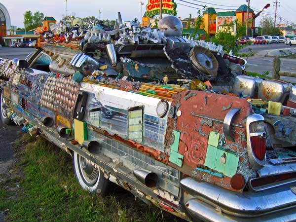 junk-car-art