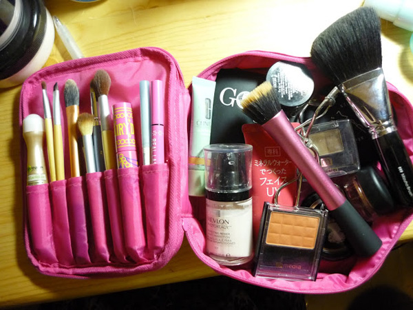 makeup-travel-bag