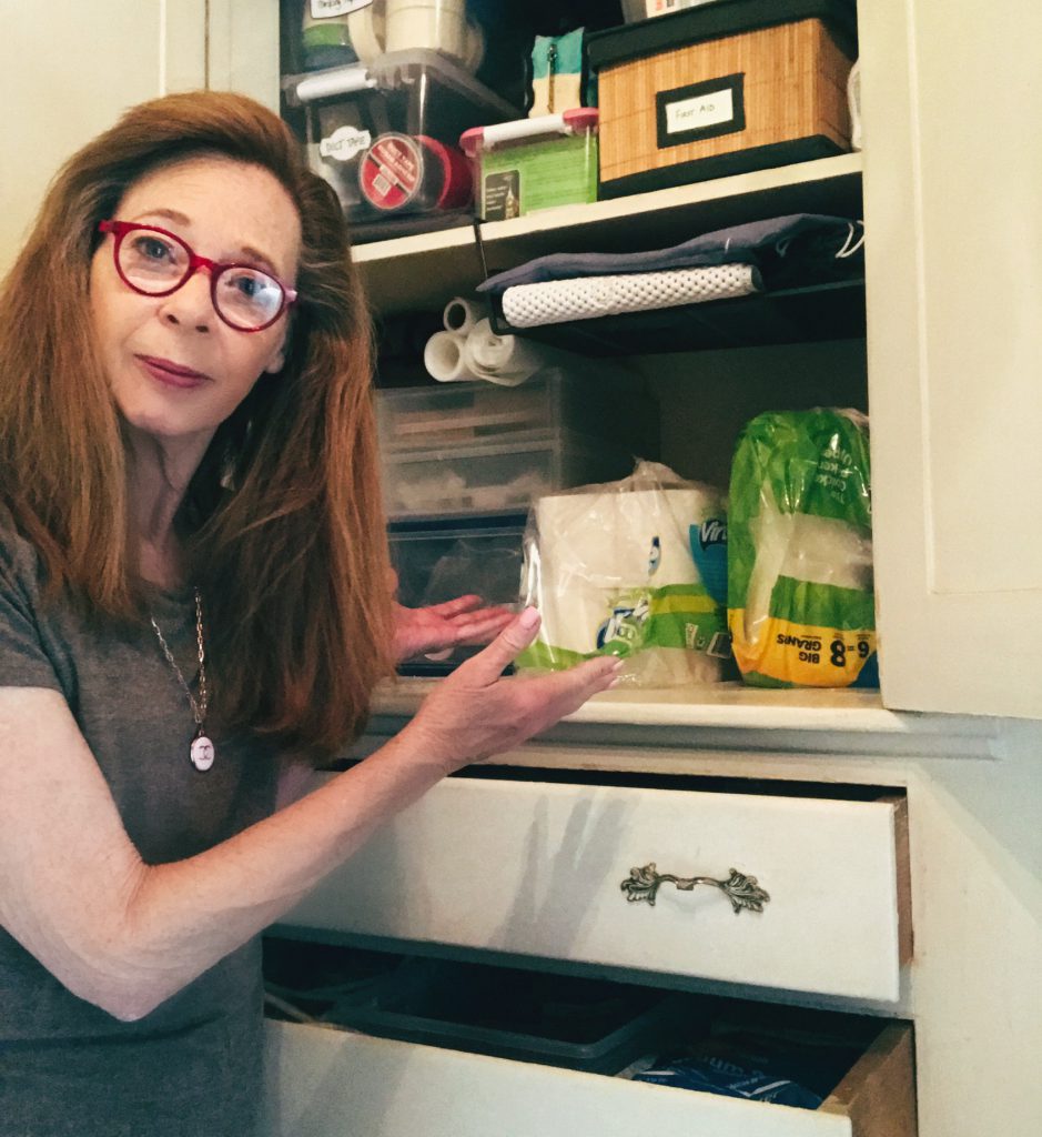 Cyndi Seidler - organized household essentials